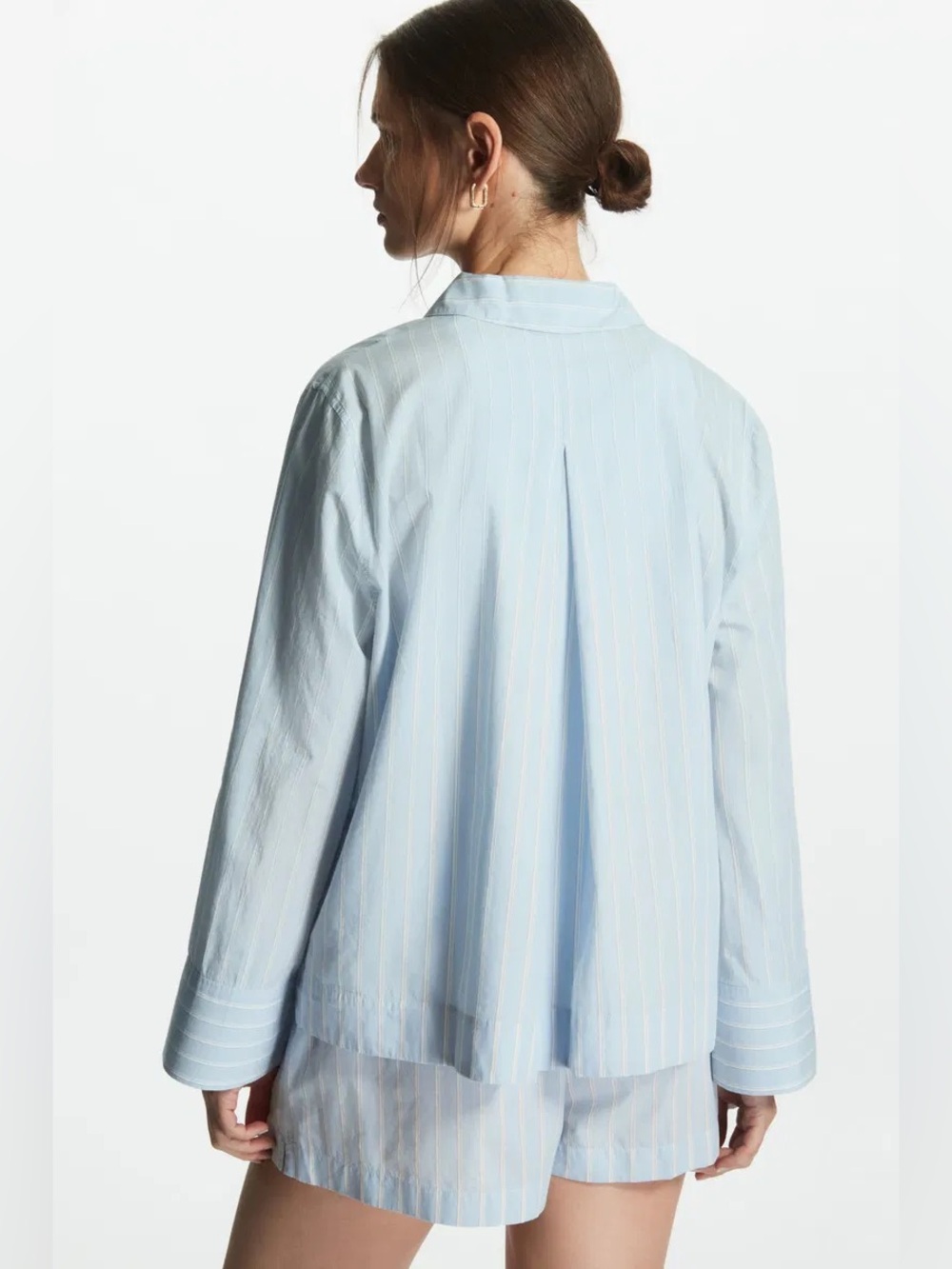 COS Boxy Cropped Striped Shirt Light Blue Pinstripe Button-Up Small Oversized - Picture 2 of 9